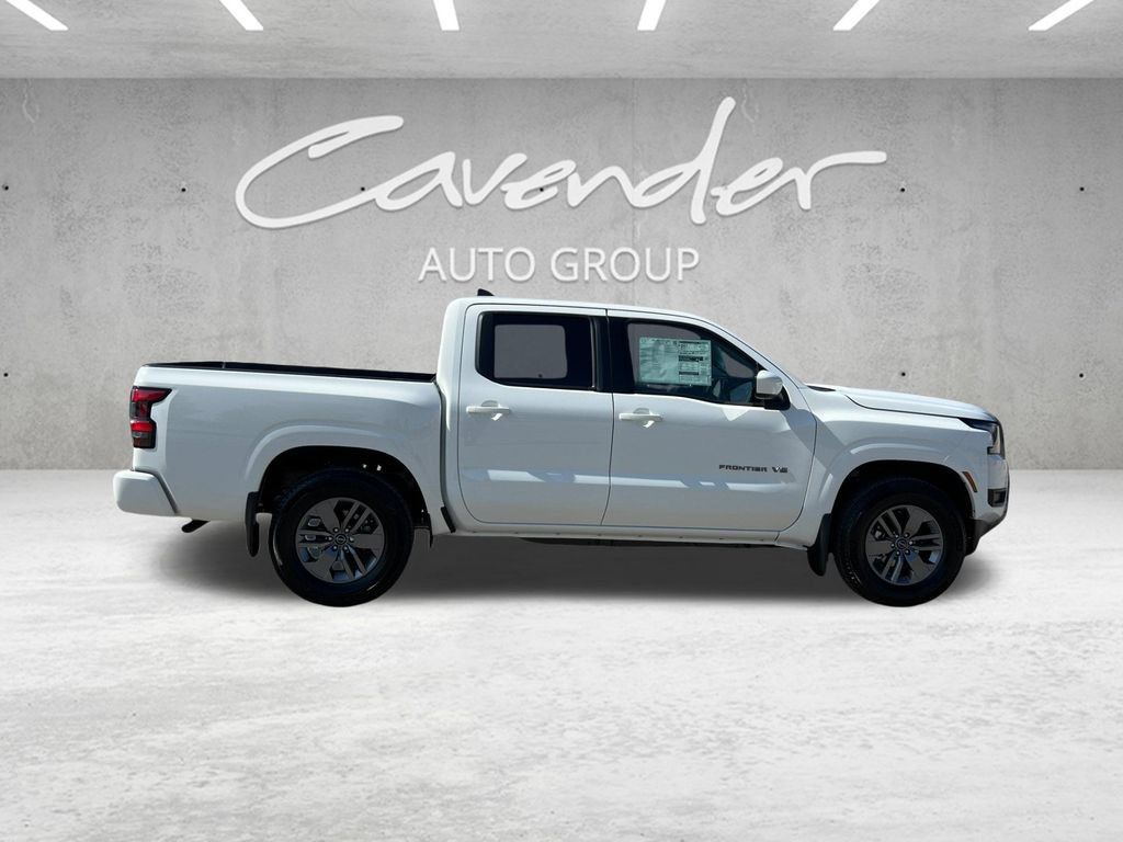 New 2027 Nissan Frontier SV w/ All-Weather Content Package RWD image 18