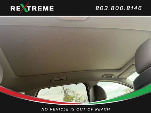 Used 2020 Hyundai Santa Fe SEL w/ Convenience + Premium Package image 19