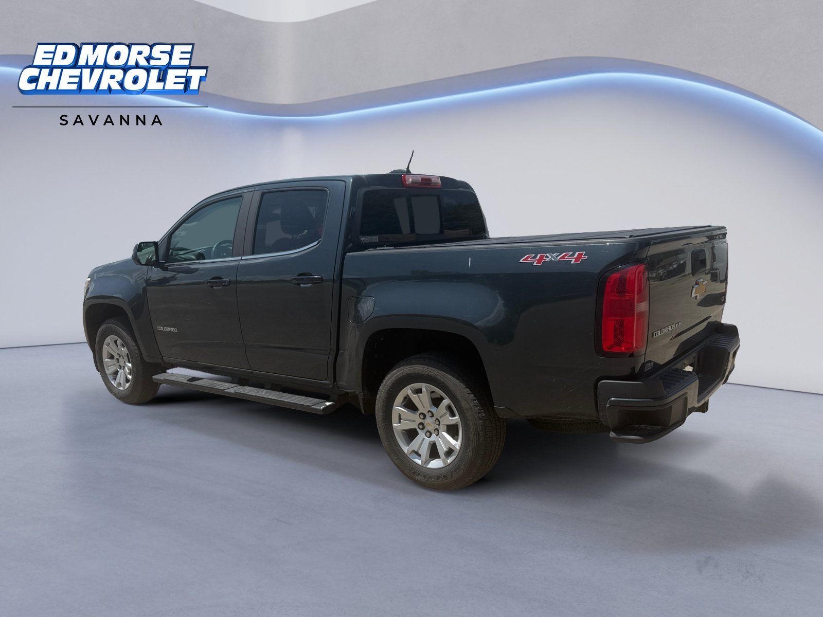 Used 2018 Chevrolet Colorado LT w/ LT Convenience Package AWD/4WD image 3