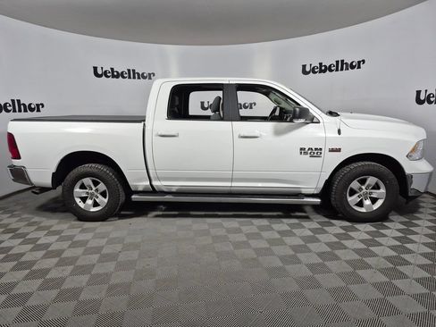 Used 2019 RAM 1500 Classic SLT w/ Luxury Group AWD/4WD image 8