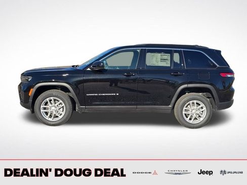 New 2026 Jeep Grand Cherokee Laredo X AWD/4WD image 2