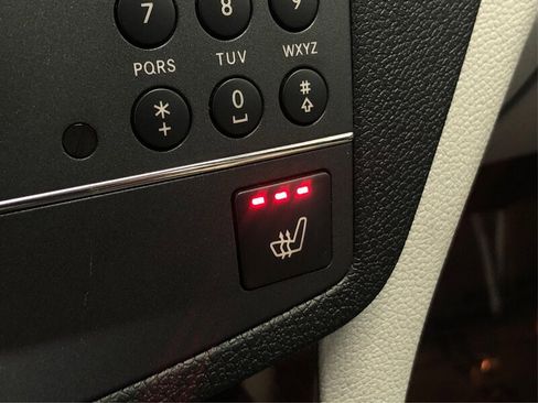 Used 2010 Mercedes-Benz C 300 C 300 image 24