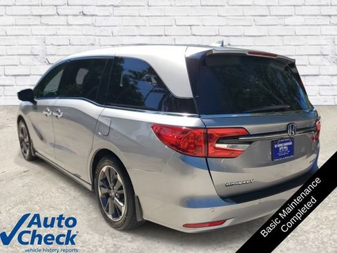 Used 2022 Honda Odyssey Elite image 2