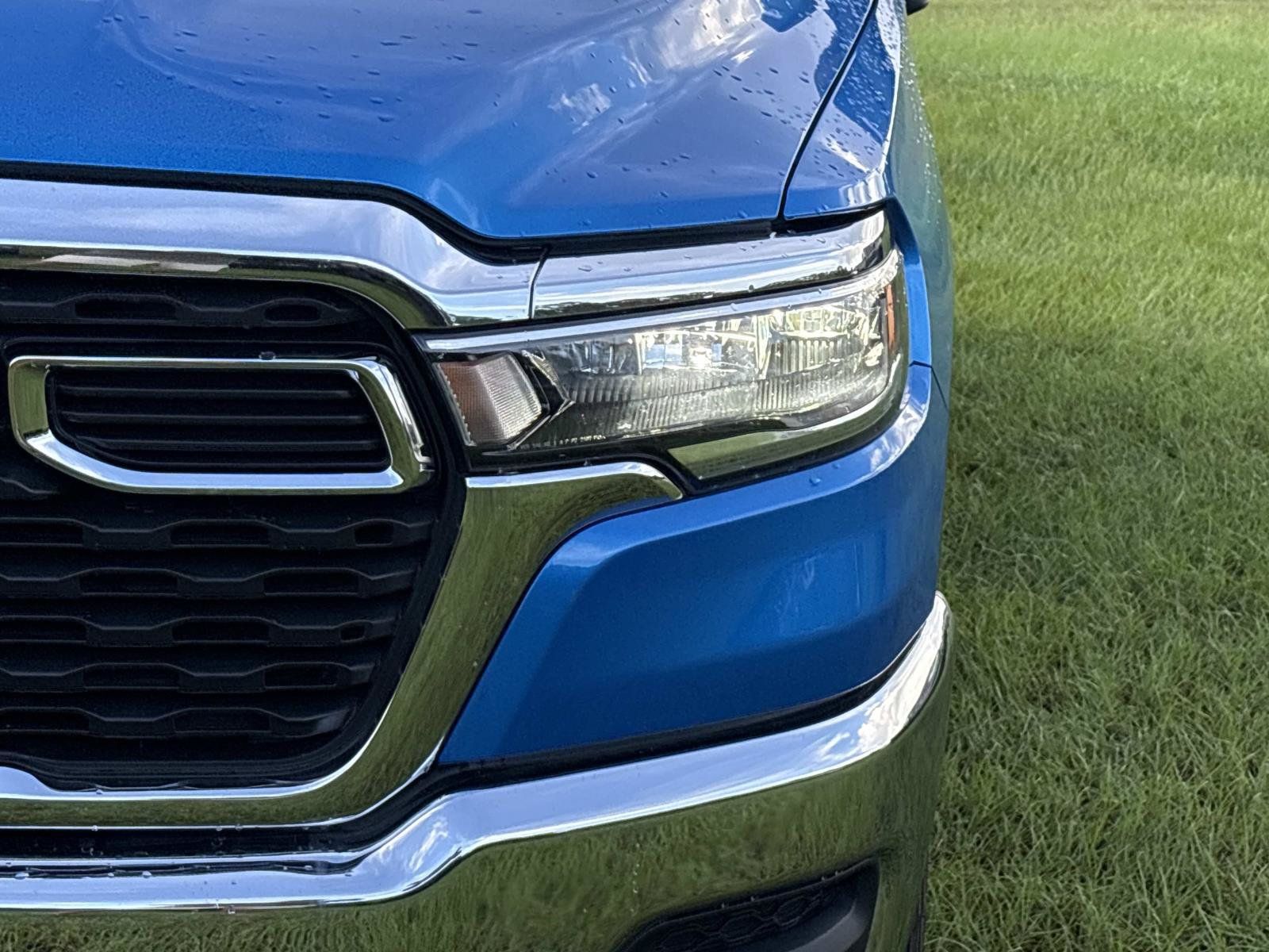 Certified 2025 RAM 1500 Tradesman AWD/4WD image 9