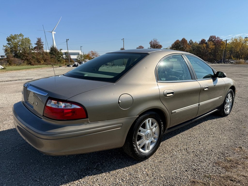 Used 2005 Mercury Sable LS FWD image 3