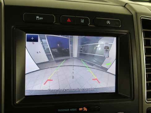 Used 2021 Ford Expedition XLT image 31