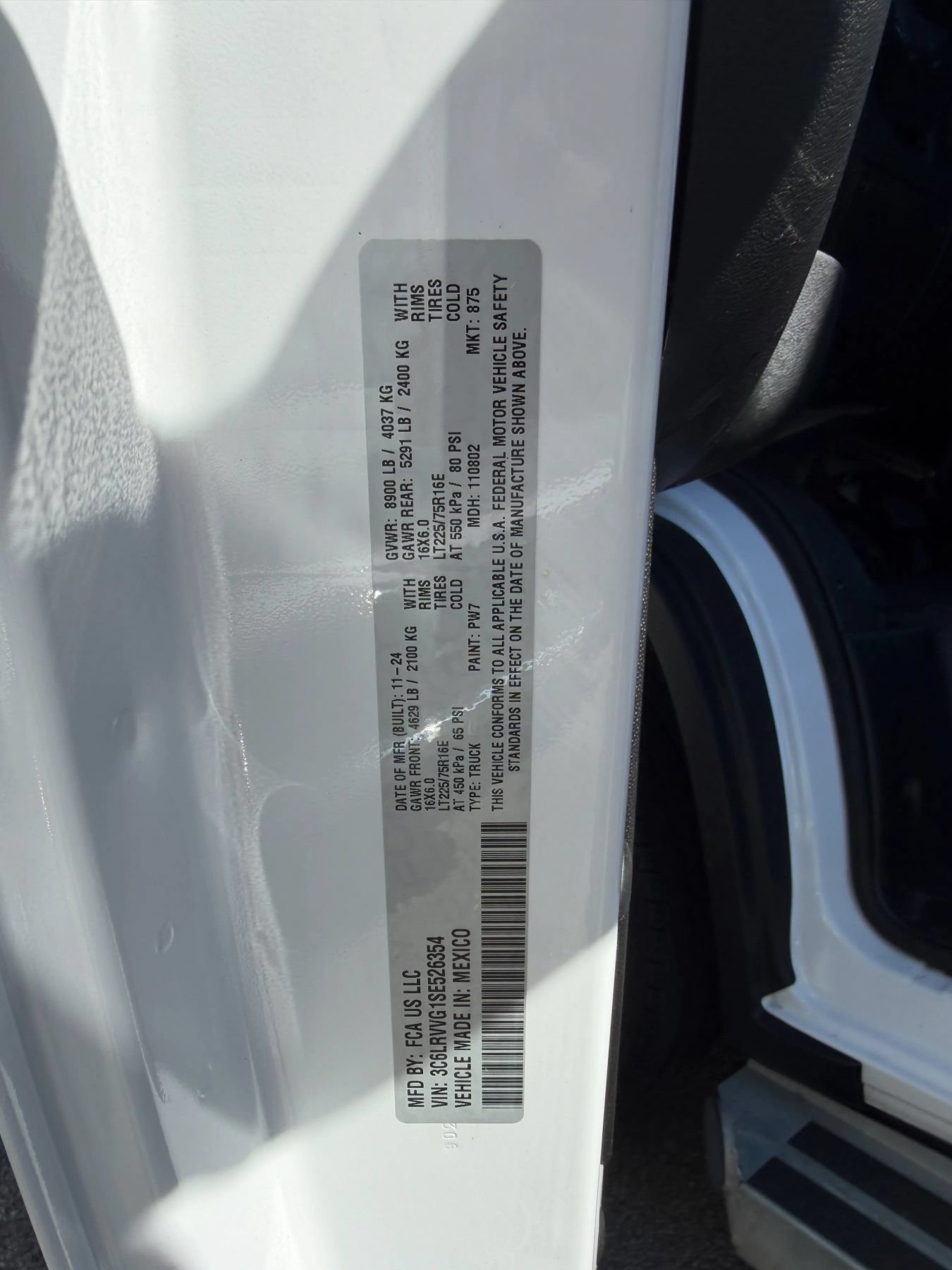 Used 2025 RAM ProMaster 2500 w/ U-Haul Equipment Group FWD image 21
