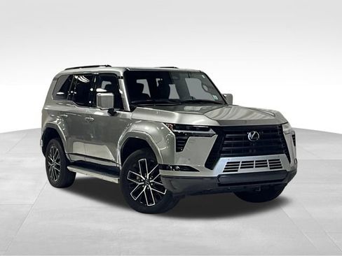 Certified 2025 Lexus GX 550 w/ Cold Area Package AWD/4WD image 1