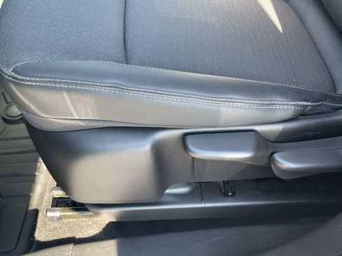 Used 2022 Buick Encore GX Preferred image 11