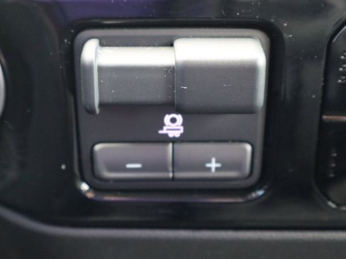 Used 2024 Chevrolet Silverado 1500 LT w/ Protection Package AWD/4WD image 24