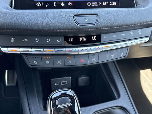 Used 2022 Cadillac XT4 Sport w/ Comfort Package image 30