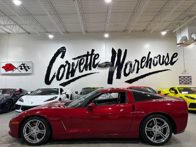 Used 2008 Chevrolet Corvette Coupe w/ Preferred Equipment Group RWD image 2