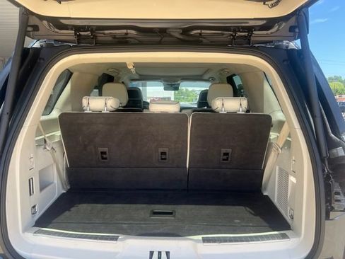 Used 2021 Lincoln Navigator Black Label AWD/4WD image 10