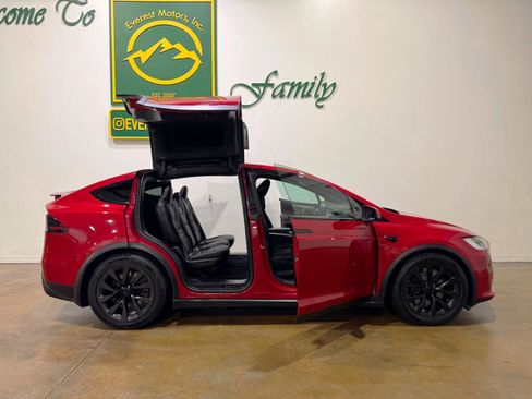 Used 2023 Tesla Model X AWD/4WD image 65
