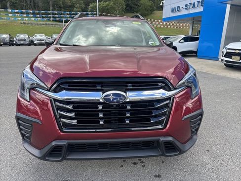 Used 2024 Subaru Ascent Limited w/ Technology Package image 11