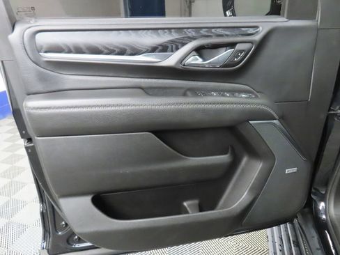 Used 2021 GMC Yukon Denali w/ Denali Premium Package image 70