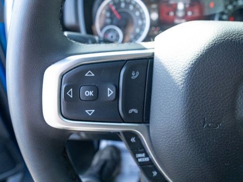 Used 2025 RAM 1500 Big Horn AWD/4WD image 23