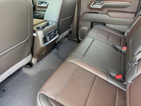 New 2026 GMC Sierra 2500 Denali w/ Max Trailering Package AWD/4WD image 12