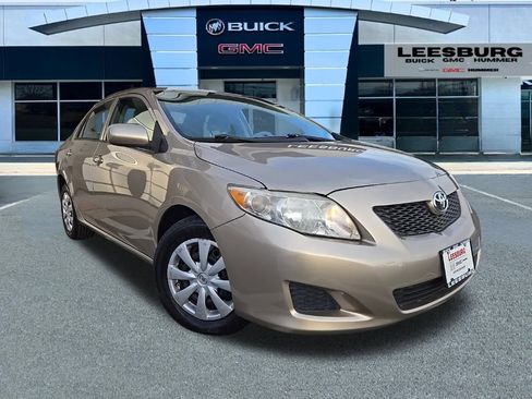 Used 2009 Toyota Corolla LE image 1