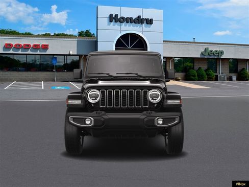 New 2025 Jeep Wrangler Sahara image 12