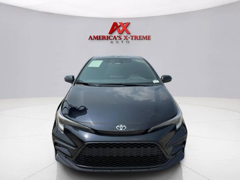 Used 2023 Toyota Corolla SE w/ SE Premium Package FWD image 9