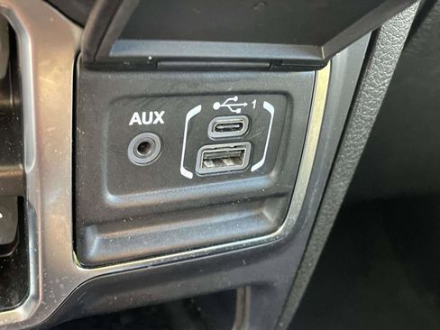 Used 2024 Jeep Wrangler Sport S w/ LED Headlamp & Fog Lamp Group image 7