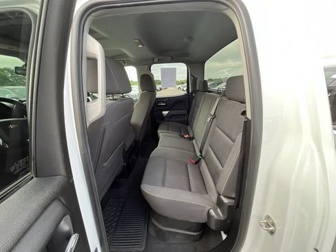 Used 2019 Chevrolet Silverado 1500 LT AWD/4WD image 40