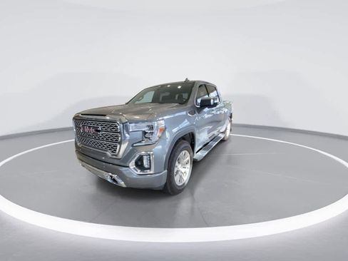 Used 2020 GMC Sierra 1500 Denali w/ Technology Package AWD/4WD image 4