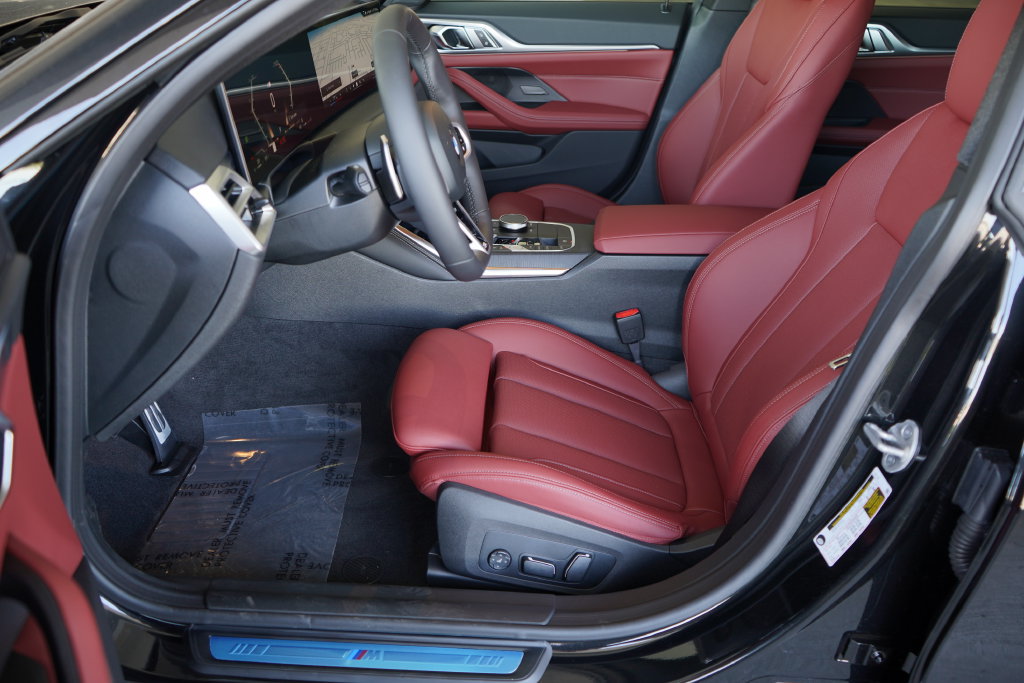 Used 2026 BMW 430i w/ M Sport Package RWD image 10