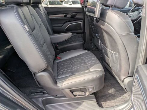 Used 2023 Kia Telluride SX Prestige X-Pro image 35