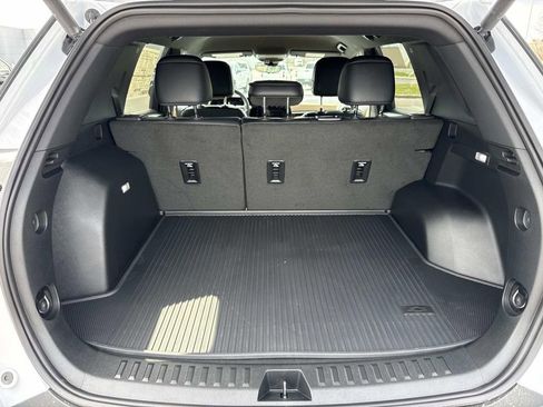 New 2026 Chevrolet Equinox ACTIV w/ Convenience Package III AWD/4WD image 11
