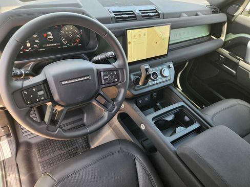 Used 2023 Land Rover Defender 110 75th Limited Edition AWD/4WD image 3