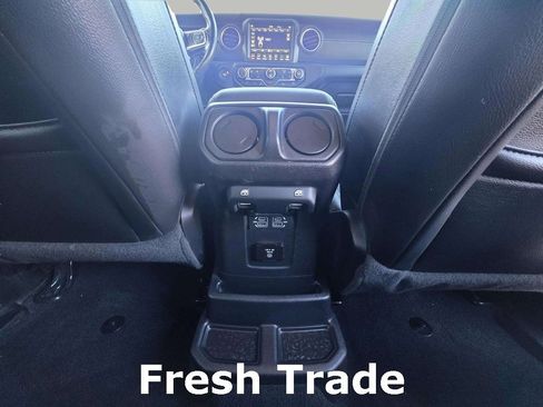 Used 2021 Jeep Wrangler Unlimited Sahara w/ Cold Weather Group image 8