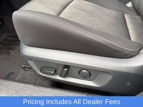 Certified 2025 Nissan Rogue SV AWD/4WD image 17