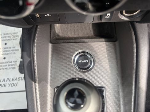 Used 2024 Mitsubishi Outlander Sport ES AWD/4WD image 23