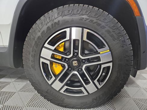 Used 2023 Rivian R1S Launch Edition AWD/4WD image 11