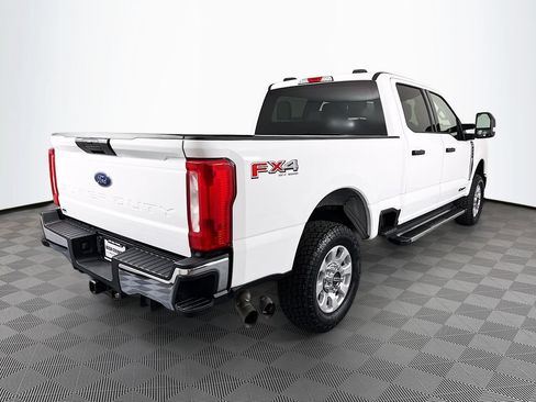 Used 2024 Ford F250 XLT w/ FX4 Off-Road Package AWD/4WD image 7