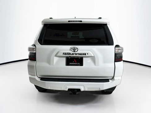 Used 2021 Toyota 4Runner SR5 RWD image 7