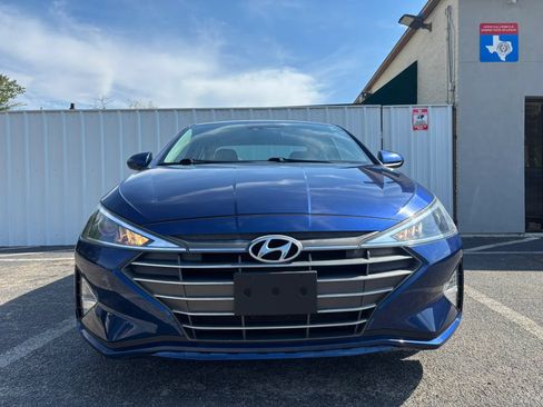 Used 2020 Hyundai Elantra SE FWD image 10