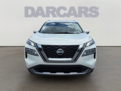 Used 2023 Nissan Rogue SL w/ SL Premium Package FWD image 2