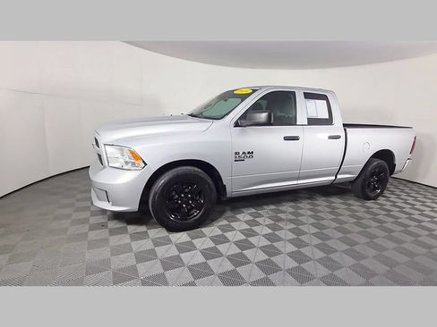 Used 2019 RAM 1500 Express RWD image 46