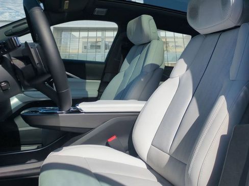 New 2026 Cadillac Lyriq Premium Luxury w/ LPO, Floor Liner Package RWD image 7