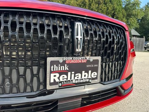 Used 2024 Lincoln Corsair AWD w/ Equipment Group 101A image 34