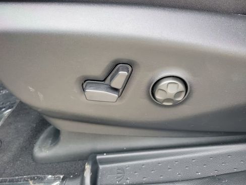 New 2026 Chrysler Pacifica Limited w/ S Appearance Package image 15