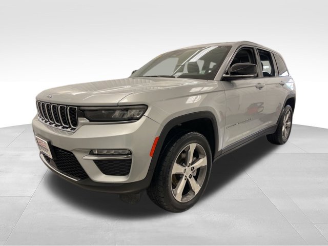 Used 2022 Jeep Grand Cherokee Limited AWD/4WD image 2