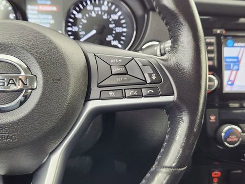 Used 2017 Nissan Rogue SL w/ SL Premium Package AWD/4WD image 18