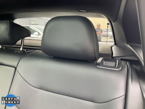 Used 2021 Volkswagen ID.4 Pro S w/ ID.4 Protection Package (IPT) image 31