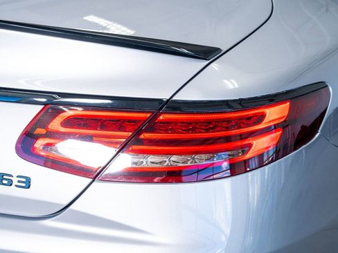 Used 2015 Mercedes-Benz S 63 AMG 4MATIC Coupe image 32