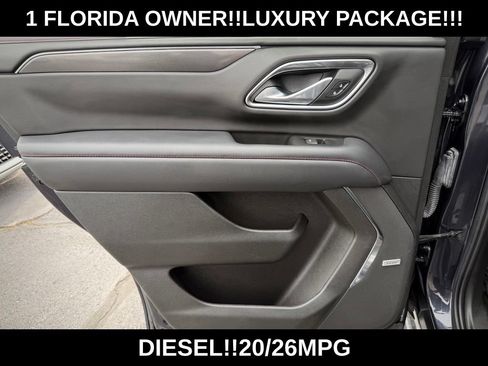 Used 2022 Chevrolet Tahoe RST w/ Luxury Package AWD/4WD image 23
