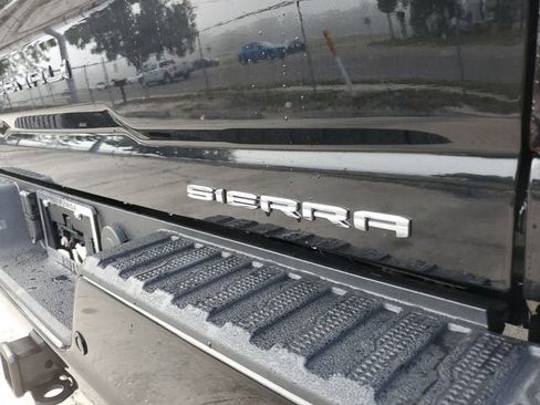 New 2026 GMC Sierra 2500 Denali w/ Denali Reserve Package image 8